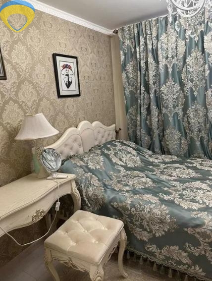 продажа трехкомнатной квартиры номер A-173438 в Суворовском районе, фото номер 8